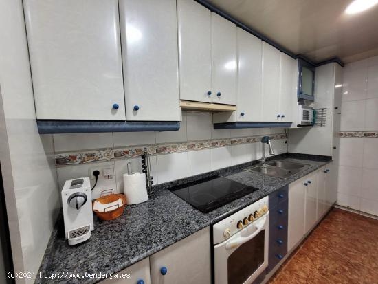 Bonito piso a la venta en la zona de Buenos Aires, Martorell. - BARCELONA