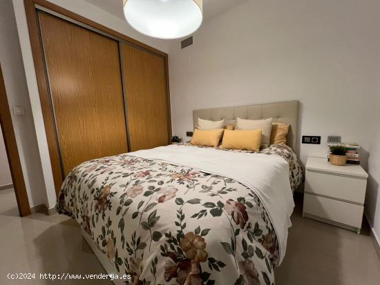 BONITO APARTAMENTO REFORMADO DE 2 DORMITORIOS EN EL CENTRO DE TORREVIEJA!!! - ALICANTE