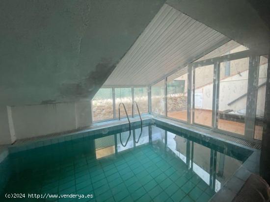 DÚPLEX DE 199m2 AMB TERRASSA i PISCINA AL CENTRE D'IGUALADA - BARCELONA