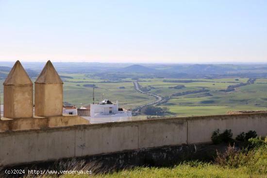 PARCELA URBANA EN PLENO CENTRO DE MEDINA SIDONIA - CADIZ