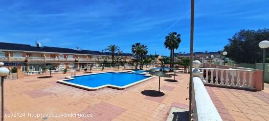 Chalet en venta en la Urbanizacion Mediterráneo III - ALICANTE