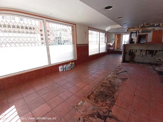 LOCAL COMERCIAL EN RUBI, IDEAL PARA INVERSORES - BARCELONA