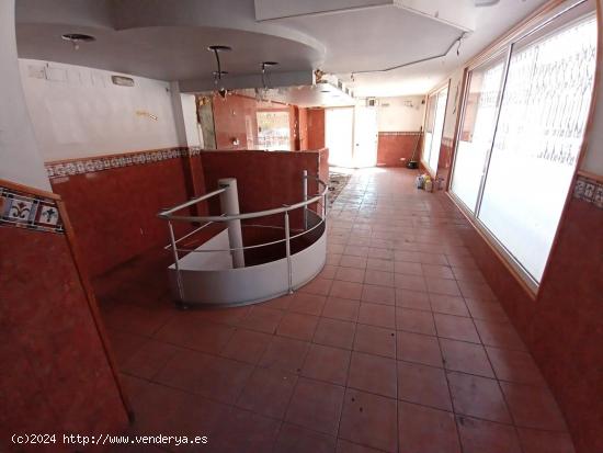 LOCAL COMERCIAL EN RUBI, IDEAL PARA INVERSORES - BARCELONA