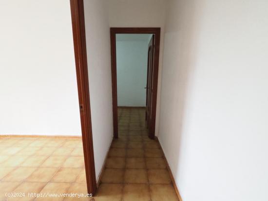 SE VENDE PISO EN MATARO, ZONA L'ESCORXADOR - EL PALAU - BARCELONA