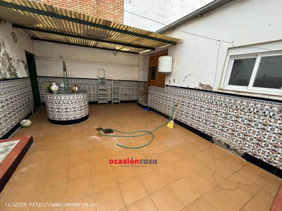 CASA CON TEJADO NUEVO POR SÓLO 36.000€ - CORDOBA