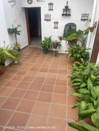 SE VENDE CASA EN ZONA CASCO ANTIGUO - CADIZ