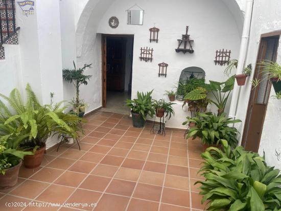 SE VENDE CASA EN ZONA CASCO ANTIGUO - CADIZ