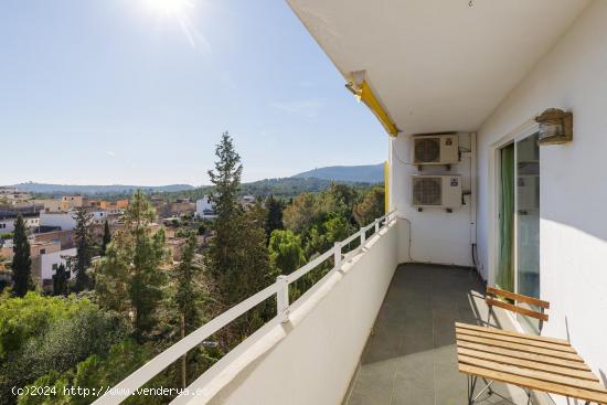 PISO DE 3 DORMITORIOS Y DOS BAÑOS. CON TERRAZA Y VISTAS - BALEARES