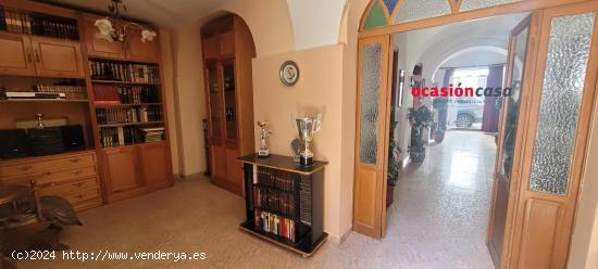 CASA  EN PLANTA BAJA EN VENTA - CORDOBA