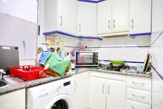 ¡Apartamento con dos dormitorios y dos baños junto a Parque Sur! - ALICANTE