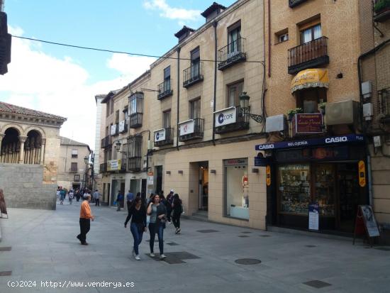 ALQUILER.-.LOCAL.-.CALLE REAL.-.SEPTIEMBRE 2024 - SEGOVIA