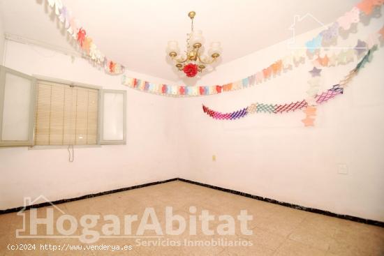 ¡ECONOMICO! CASA CON TERRAZA - CASTELLON