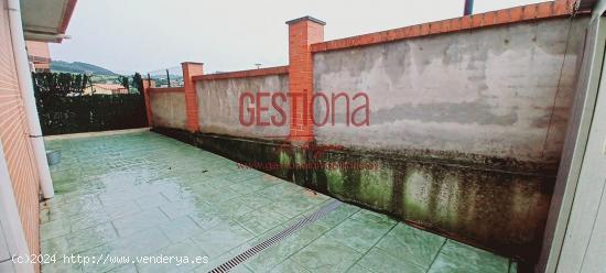 ACOGEDOR BAJO CON TERRAZA, JUNTO AL CENTRO. MERUELO - CANTABRIA