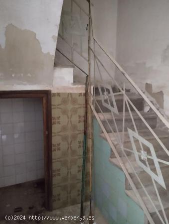 Casa VENTA PARA REFORMA INTEGRAL en Castellon zona Norte, 100 m., 2 habitaciones,  un baño, - CASTE