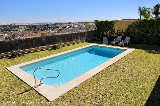 La casa de tus sueños a precio único a 12 minutos del centro de Córdoba. - CORDOBA