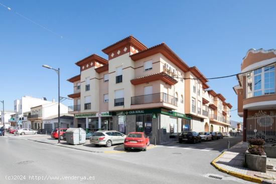 VENTA DE DUPLEX EN EL CENTRO DE  CHAUCHINA -ZONA-LA CARRERA- - GRANADA