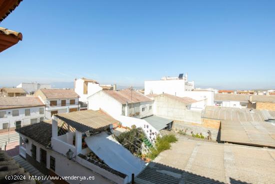 VENTA DE DUPLEX EN EL CENTRO DE  CHAUCHINA -ZONA-LA CARRERA- - GRANADA