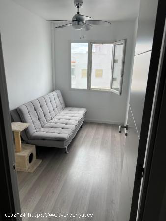 PISO EN VENTA EN AVINGUDA BURJASSOT - VALENCIA