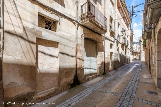 Casa en venta en Calle de la Font, Alforja - TARRAGONA