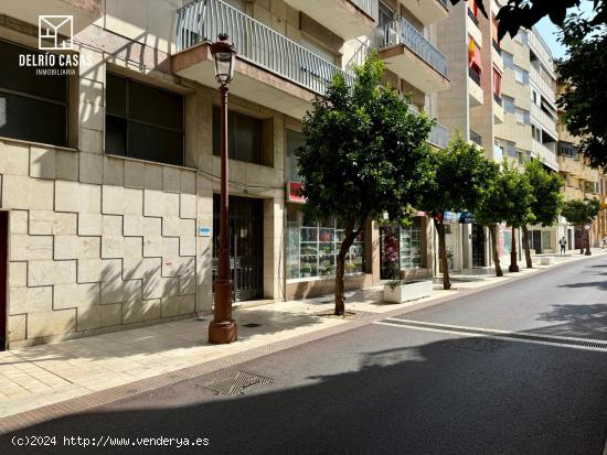 Oficina en alquiler en pleno centro de Huelva, ideal para cualquier negocio - HUELVA