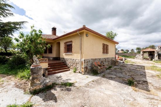 Chalet pareado, ideal para la vida en familia - GUADALAJARA