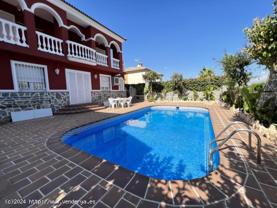  FANTASTICO CHALET EN ZONA SANTA CATALINA¡¡¡¡¡¡¡¡¡¡¡¡ - MALAGA 