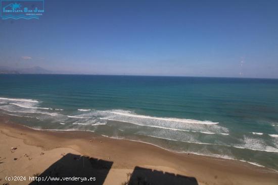  Increibles vistas en este atico en primera línea - ALICANTE 