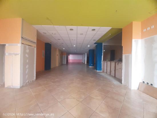 CUL870 - LOCAL COMERCIAL DE 352M2 EN LA AVDA REYES CATÓLICOS DE ALGINET - VALENCIA