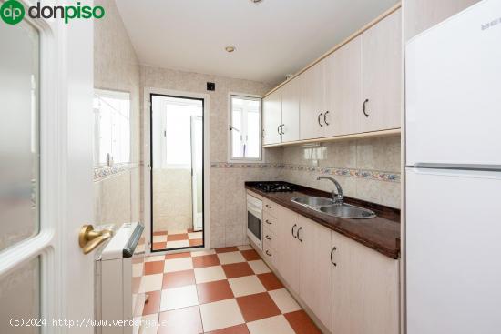 Piso de tres dormitorio en San Matias. - GRANADA