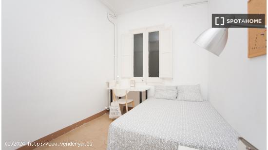 Vivienda con escritorio en apartamento de 6 dormitorios, Eixample - BARCELONA