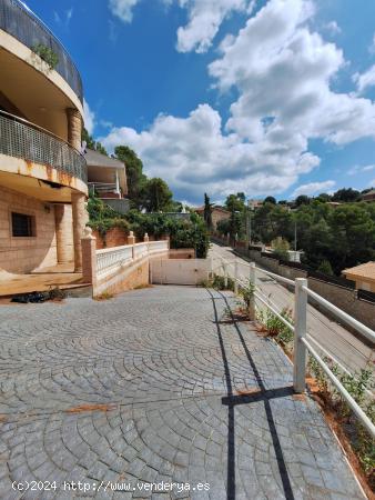 ¡Descubre tu oasis privado en Castellar del Vallès! - BARCELONA