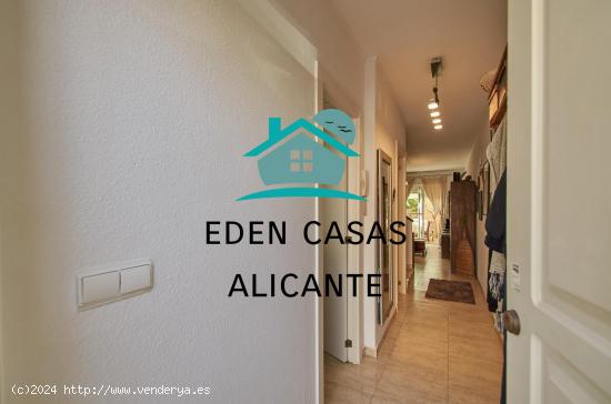 Casa Urb. adosada en El Campello, con 3 Dormitorios, 1 baño, 1 Aseo, piscina y 2 parking - ALICANTE