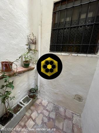 EST/ LT/ Apartamento con UN dormitorio en zona Paseo de los Tristes - GRANADA