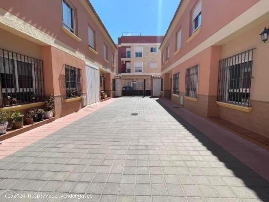 Se Vende en Catral - ALICANTE