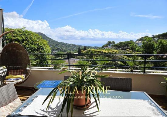 PRECIOSO CHALET EN EL CENTRO DE CABRILS CON VISTAS AL MAR - BARCELONA