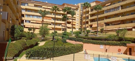  PRECIOSO PISO DE 70 M2 CON AMPLISO SERVICIOS - MALAGA 