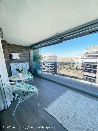 Fantástica vivienda en la exclusiva zona del Pau V. - ALICANTE