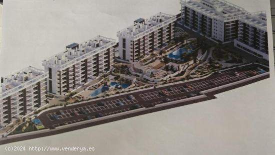 APARTAMENTO  A 700 METROS DEL MAR - ALICANTE