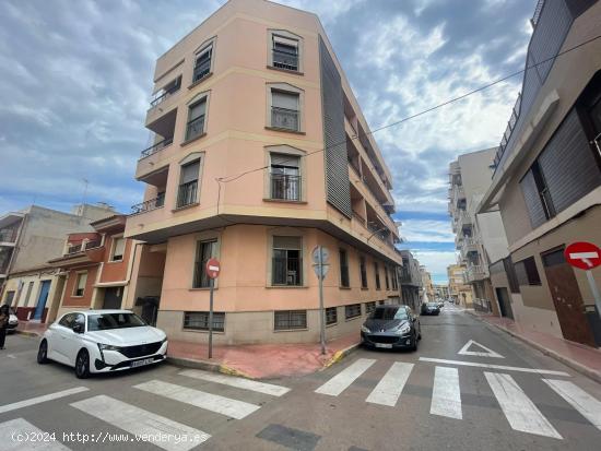  Fantástico apartamento en planta baja en el centro de Guardamar del Segura, Alicante, Costa Blanca  