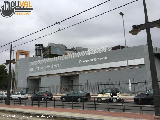 ¡Increíble! Solar con 7 metros de fachada en pleno centro de Burjassot - VALENCIA