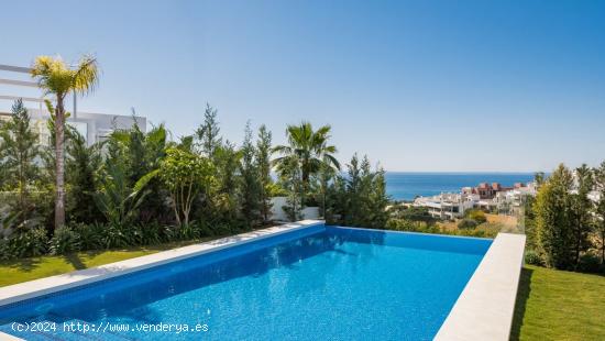 Espectacular Villa Independiente en la zona de Cabopino - Marbella - MALAGA