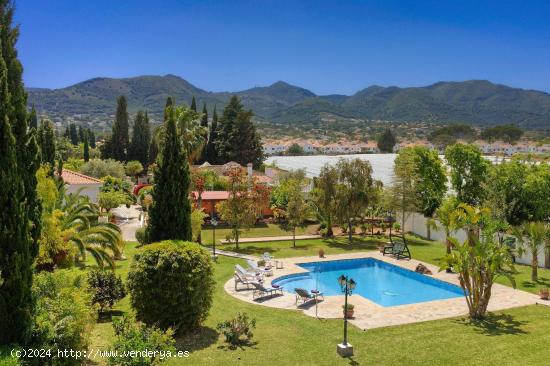 Espectacular Villa de lujo en Alhaurín De la Torre - MALAGA