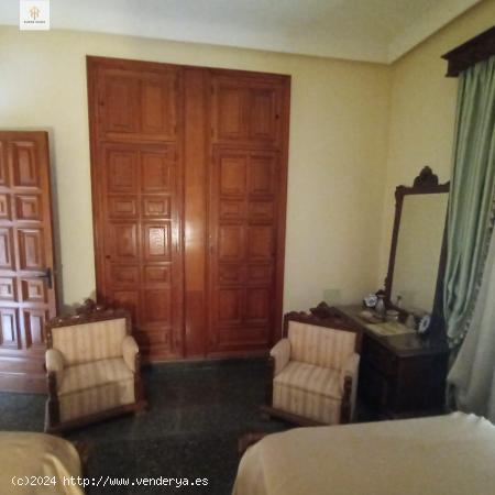 Se VENDE piso en edificio exclusivo de PLASENCIA. - CACERES