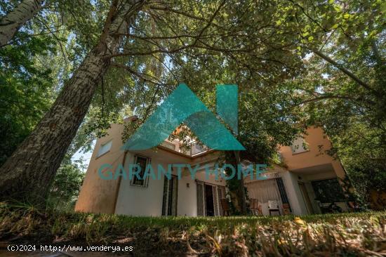  SE VENDE CHALET EN LA ZAMBOMBA - CACERES 