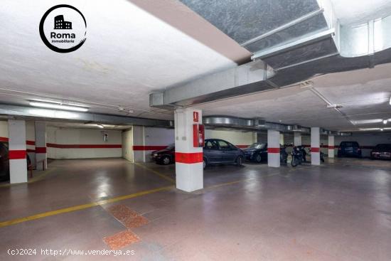 VENTA PLAZA DE APARCAMIENTO EN CAMINO DE RONDA - GRANADA