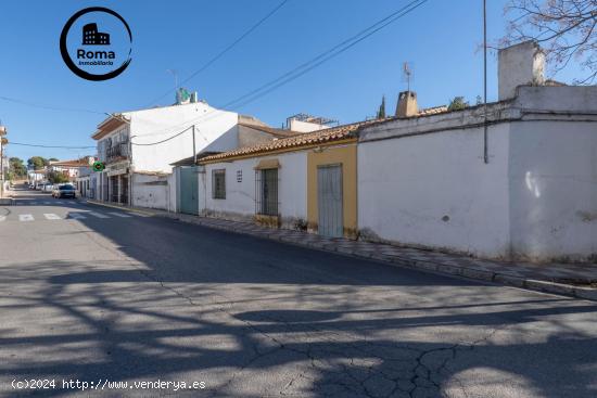 VIVIENDA CON MÚLTIPLES OPCIONES - GRANADA