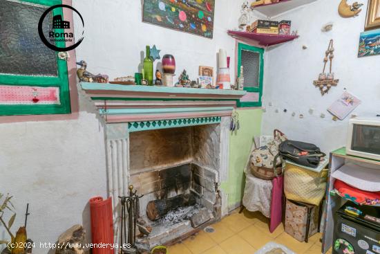 Se Vende en Albuñuelas - GRANADA