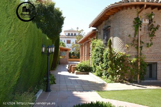  EXCLUSIVO CHALET UNA PLANTA CON 2300M2 DE PARCELA - GRANADA 