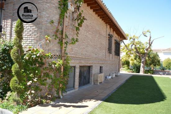 EXCLUSIVO CHALET UNA PLANTA CON 2300M2 DE PARCELA - GRANADA