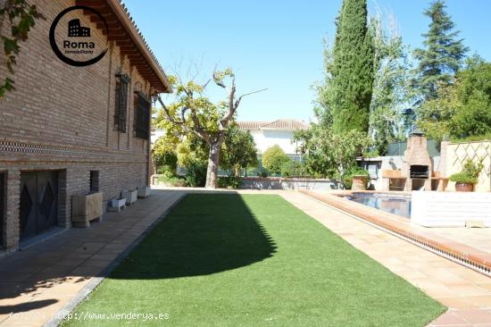 EXCLUSIVO CHALET UNA PLANTA CON 2300M2 DE PARCELA - GRANADA